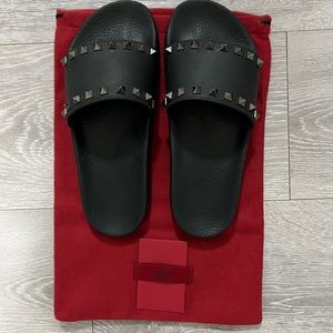 Valentino Rockstud slides in black size 39